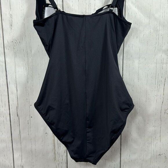 La Blanca Black White Polka Dot One Piece Swimsuit Ruched Retro Style Beach - Picture 12 of 16